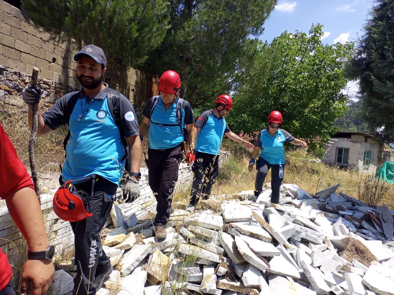 Yatağan’da Kayıp Olarak Aranan Alzheimer Hastası Yaşlı Adam Sağ Olarak Bulundu 6